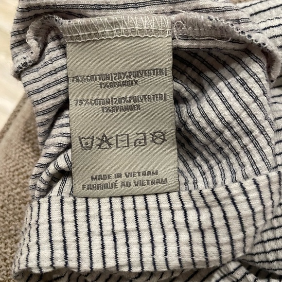 Charlie Paige White Black Stripe Off the Shoulder with Ties Size XL - Picture 6 of 7